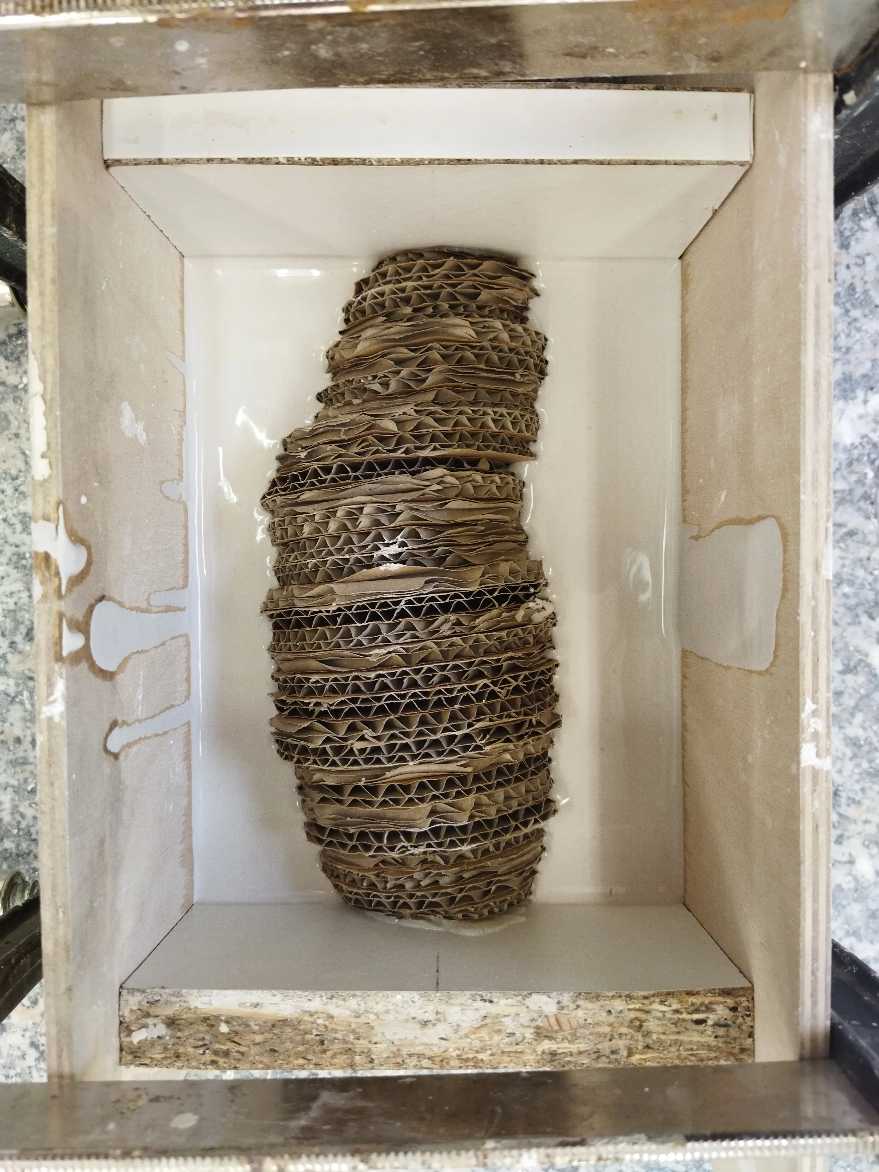 Vase GLACIAR – Creating the plaster mould